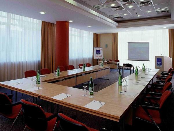 NobleProg Képzés helye, Város  Szeged, Felső Tisza-Part